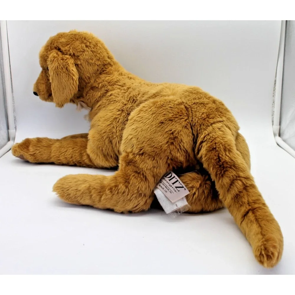 DITZ HEN HOUSE PLUSH Golden Retriever Designs 24